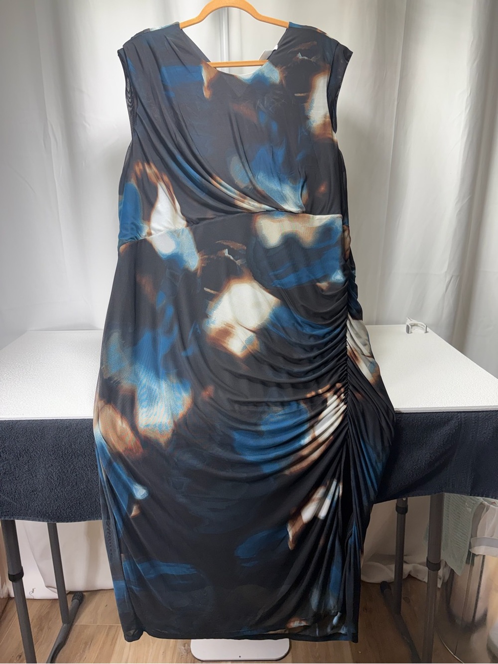 Dkny Black Midi Dress with Blue and Brown Abstract Pattern 4476